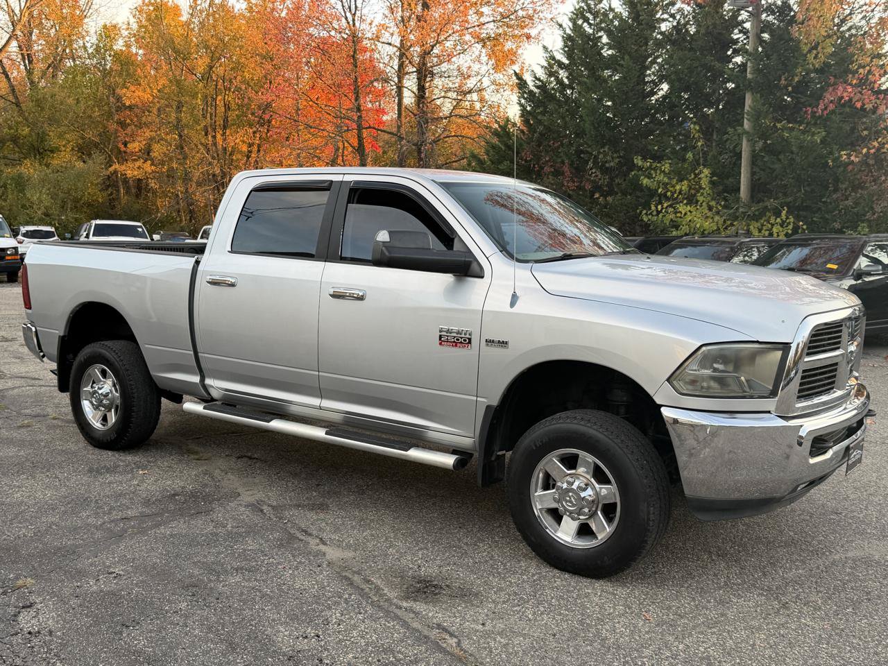 Used 2011 RAM 2500 SLT w/ Luxury Group AWD/4WD image 10