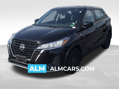 Used 2023 Nissan Kicks S