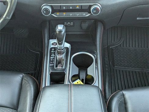 Used 2024 Nissan Altima 2.5 SR image 18