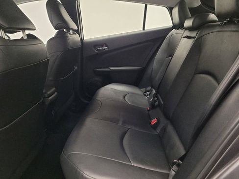 Used 2016 Toyota Prius Two FWD image 18