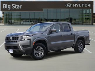 Used 2025 Nissan Frontier SV video 1