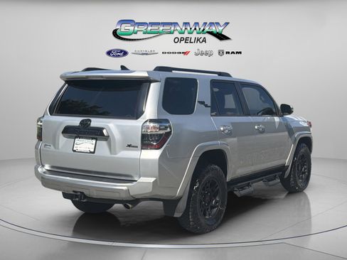 Used 2024 Toyota 4Runner TRD Off-Road Premium w/ Moonroof Package AWD/4WD image 7