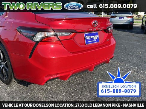 Used 2022 Toyota Camry SE FWD image 7