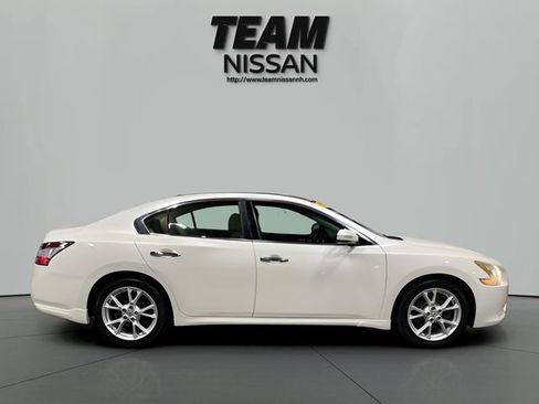 Used 2014 Nissan Maxima 3.5 SV w/ Premium Package FWD image 8