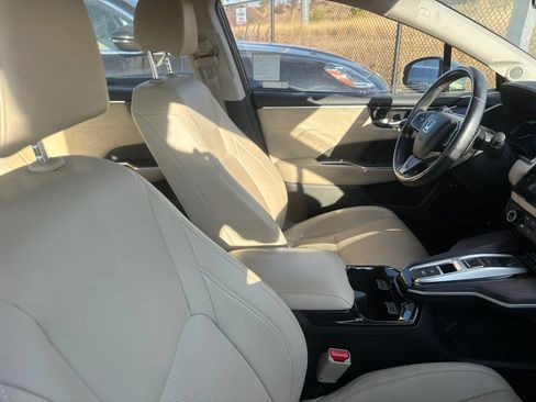Used 2018 Honda Clarity Touring image 10