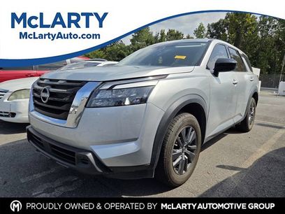 Used 2023 Nissan Pathfinder S