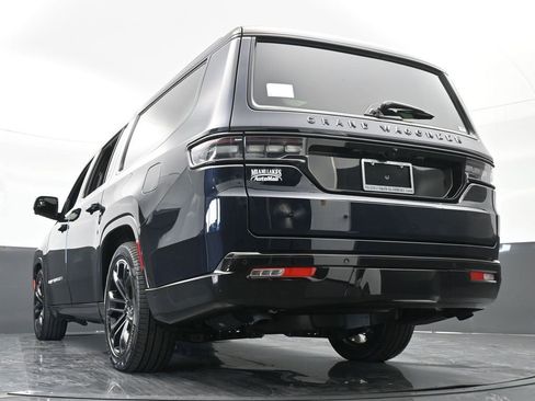 Used 2024 Jeep Grand Wagoneer L Series II w/ Quick Order Packagew 28T image 60