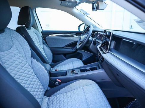 New 2026 Volkswagen Tiguan S image 25