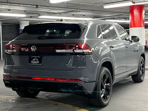 New 2026 Volkswagen Atlas Cross Sport SEL R-Line AWD/4WD image 9