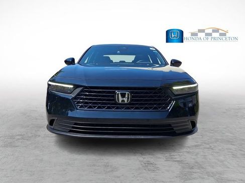 Certified 2025 Honda Accord Sport image 2
