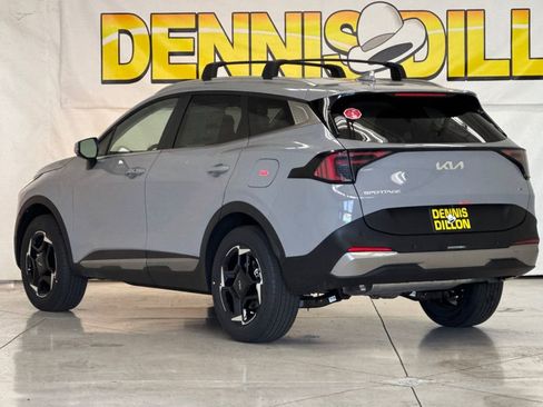 New 2026 Kia Sportage EX AWD/4WD image 6
