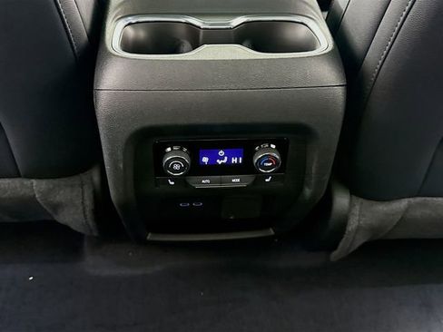 New 2026 Chevrolet Traverse RS image 29