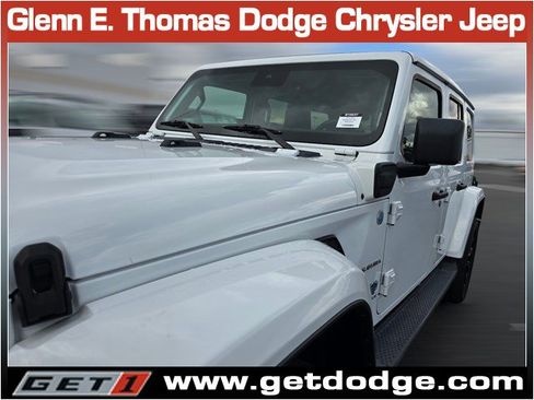 Used 2023 Jeep Wrangler Sahara w/ Safety Group image 4