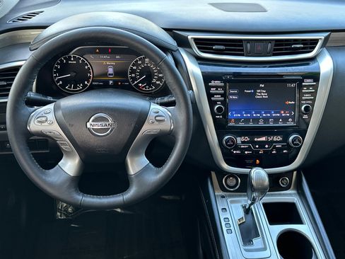 Used 2018 Nissan Murano SL w/ Moonroof Package AWD/4WD image 14