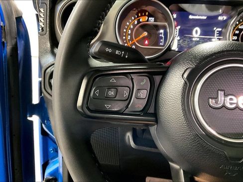Used 2023 Jeep Wrangler Unlimited Sport AWD/4WD image 25