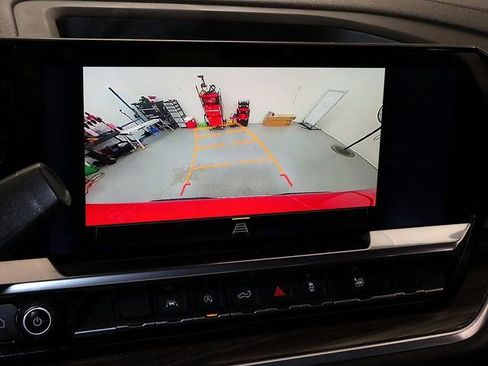 Used 2023 Chevrolet Silverado 1500 LT w/ Protection Package image 18