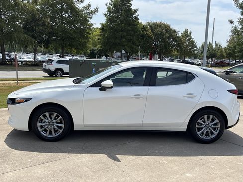 New 2026 MAZDA MAZDA3 s FWD image 9