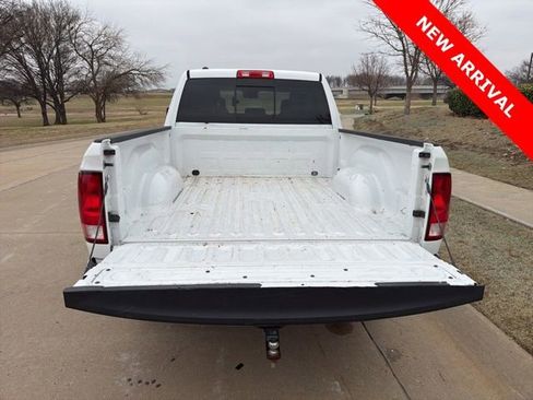 Used 2019 RAM 1500 Classic SLT image 6
