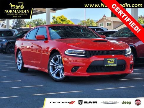 Certified 2022 Dodge Charger R/T image 1