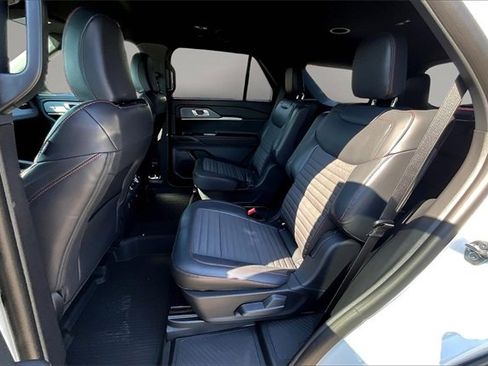 New 2025 Ford Explorer ST-Line w/ Premium Package image 10