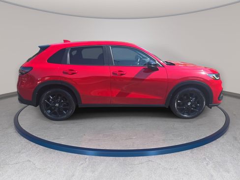 Certified 2024 Honda HR-V Sport image 4