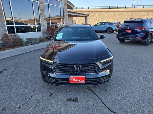 Used 2023 Honda Accord Sport image 7