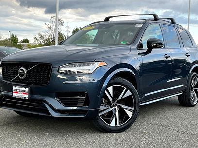 Used 2022 Volvo XC90 T8 R-Design w/ Advanced Package