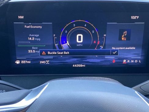 Used 2025 Chevrolet Traverse LT AWD/4WD image 15
