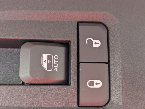 New 2026 Jeep Cherokee Limited AWD/4WD image 32