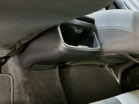 Used 2023 Toyota Tacoma TRD Off-Road w/ Technology Package image 28