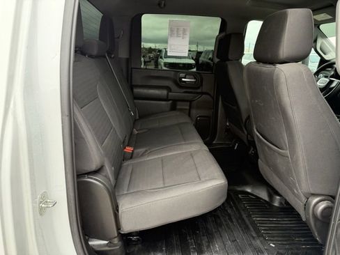 Used 2024 GMC Sierra 3500 Pro w/ Convenience Package image 10
