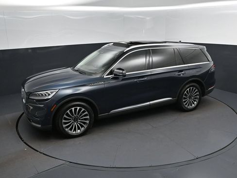 Used 2022 Lincoln Aviator Reserve w/ Equipment Group 201A RWD image 32