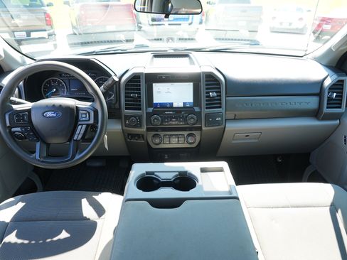Used 2020 Ford F250 XL w/ STX Appearance Package AWD/4WD image 23