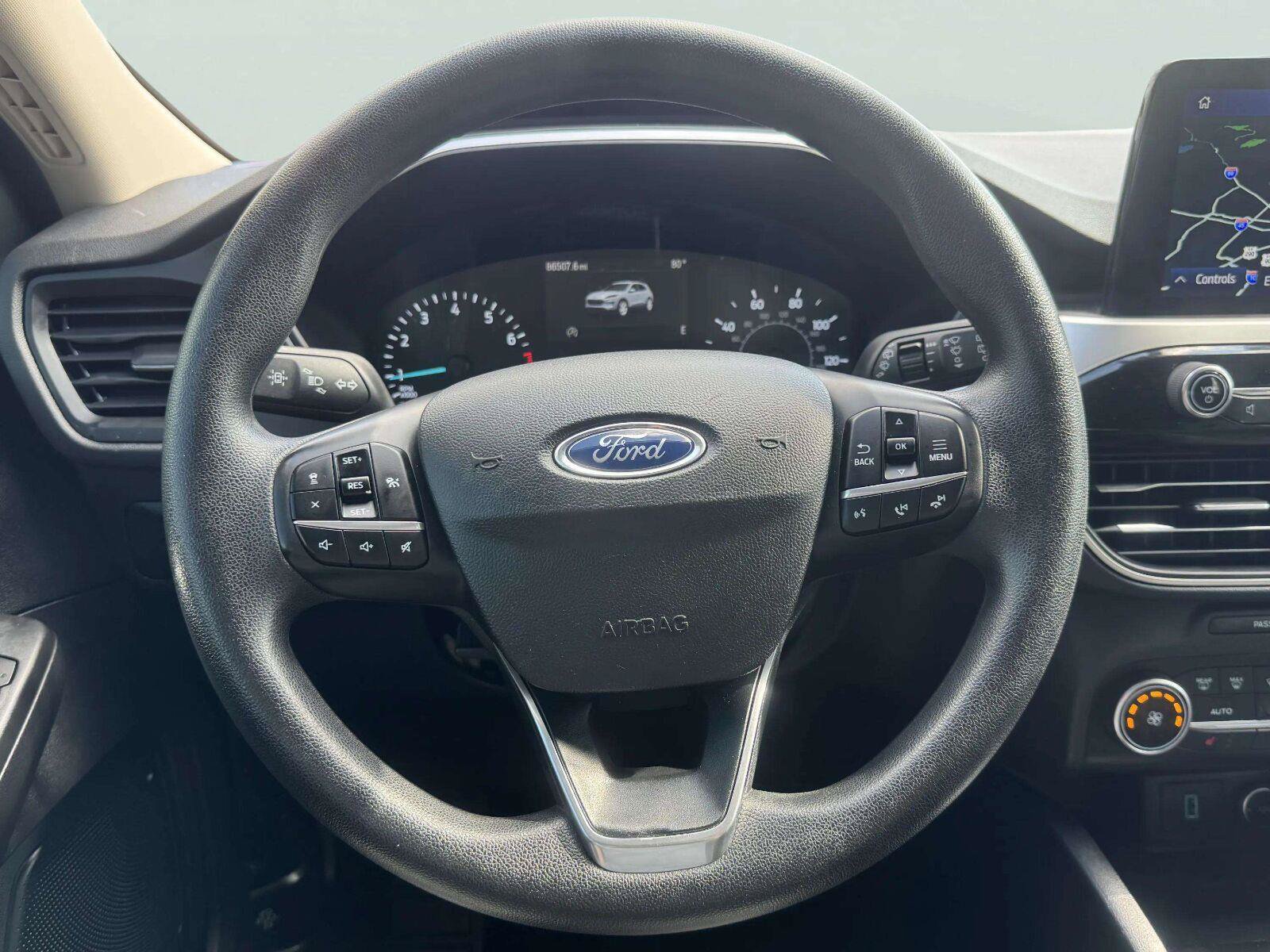 Used 2022 Ford Escape SE w/ Convenience Package FWD image 26