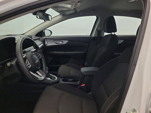 Used 2023 Kia Forte LXS w/ LXS Technology Package FWD image 17