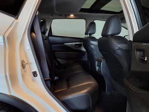 Used 2018 Nissan Murano SL image 11