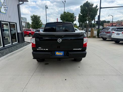Used 2017 Nissan Titan PRO-4X AWD/4WD image 5