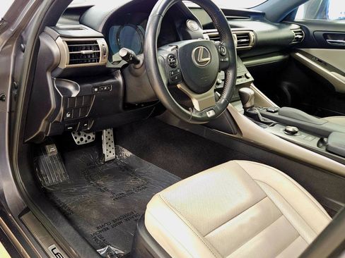 Used 2015 Lexus IS 250 4DR SPORT SDN RWD w/ F-Sport Package image 11