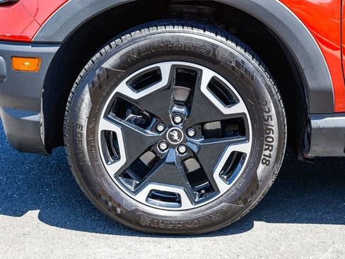 Used 2022 Ford Bronco Sport Outer Banks w/ Tech Package AWD/4WD image 11