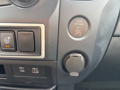 Used 2021 Nissan Titan S w/ S Utility Package RWD image 31