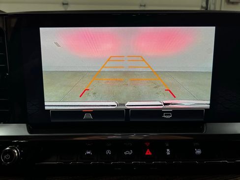 New 2026 GMC Sierra 1500 Elevation image 23