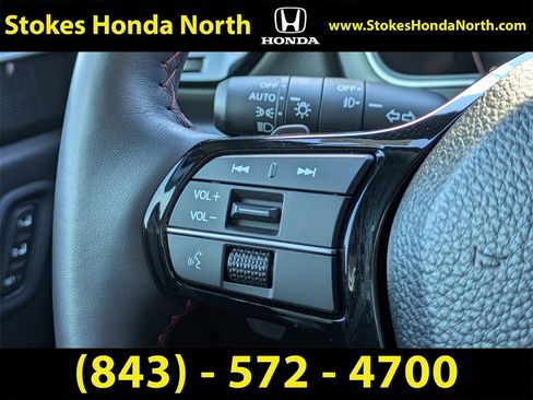 Certified 2025 Honda Pilot Black Edition image 28