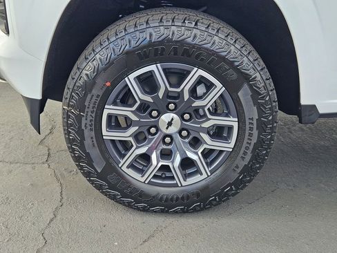New 2026 Chevrolet Colorado Z71 w/ Technology Package AWD/4WD image 44