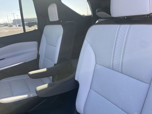 Used 2025 Chevrolet Traverse High Country w/ LPO, Floor Liner Package image 39