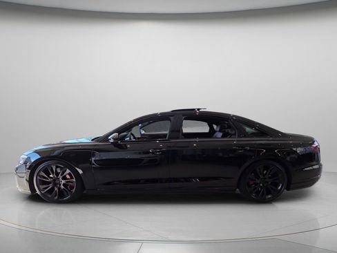 New 2026 Audi S8 image 2
