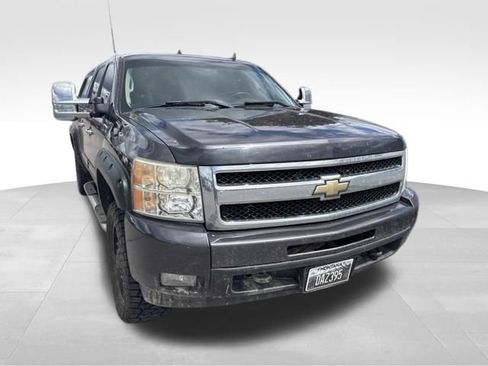 Used 2010 Chevrolet Silverado 1500 LTZ AWD/4WD image 2