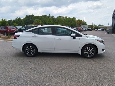 New 2025 Nissan Versa SV w/ Trunk Package image 2