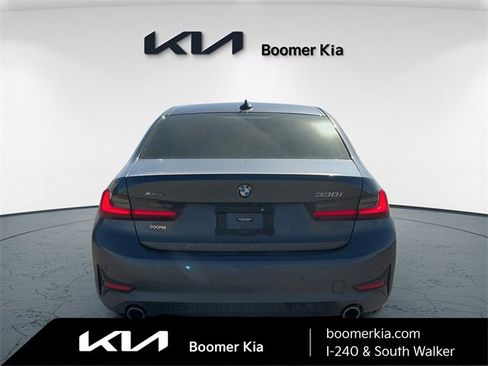 Used 2022 BMW 330i xDrive Sedan w/ Driving Assistance Package image 6
