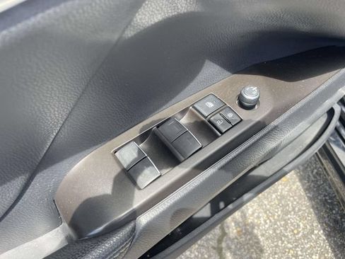 Used 2022 Toyota Camry XSE w/ Navigation Package FWD image 15