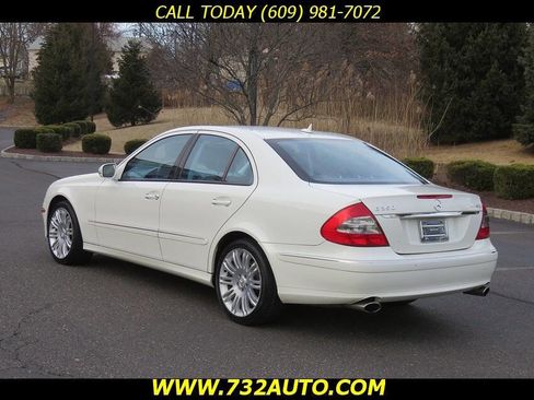 Used 2007 Mercedes-Benz E 350 4MATIC Sedan image 10